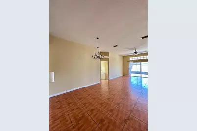 5541 Dark Star Loop, Wesley Chapel, FL 33544 - Photo 2