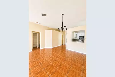5541 Dark Star Loop, Wesley Chapel, FL 33544 - Photo 4