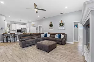 1007 Split Silk St, Valrico, FL 33594 - Photo 16