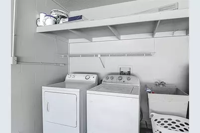 3810 Hollister Place, Brandon, FL 33511 - Photo 34