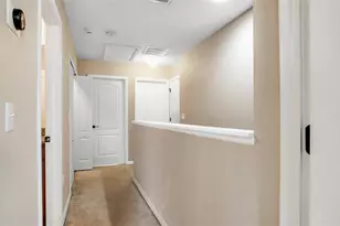 10235 Villa Palazzo Ct, Tampa, FL 33615 - Photo 32