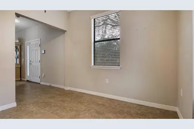 10235 Villa Palazzo Court, Tampa, FL 33615 - Photo 24