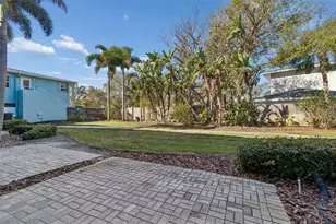 300 Venetian Dr, Clearwater, FL 33755 - Photo 22