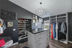 7845 Merchantville Cir, Zephyrhills, FL 33540 - Photo 38