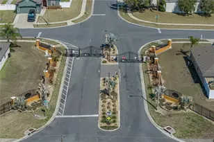 7845 Merchantville Cir, Zephyrhills, FL 33540 - Photo 58