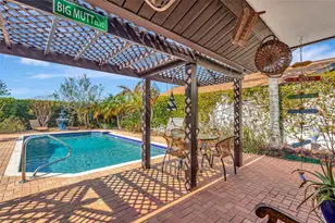 13528 Avista Dr, Tampa, FL 33624 - Photo 14