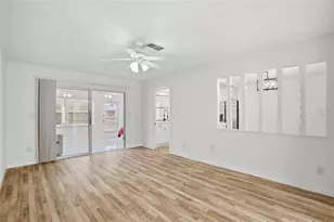 1978 Radcliffe Dr N, Clearwater, FL 33763 - Photo 4