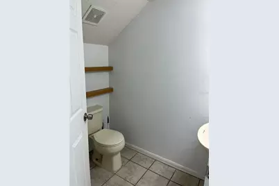 641 Kensington Lake Circle, Brandon, FL 33511 - Photo 10