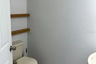 641 Kensington Lake Cir, Brandon, FL 33511 - Photo 10