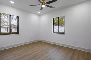 3517 W Cherokee Ave, Tampa, FL 33611 - Photo 20