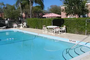 1143 85th Terrace N, Saint Petersburg, FL 33702 - Photo 4
