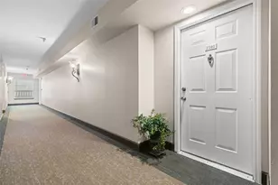 2323 Feather Sound Dr, Clearwater, FL 33762 - Photo 4