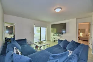 6286 Manitoba Dr, Lakeland, FL 33805 - Photo 4