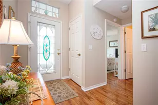 702 Staffordshire Ln, Sun City Center, FL 33573 - Photo 10