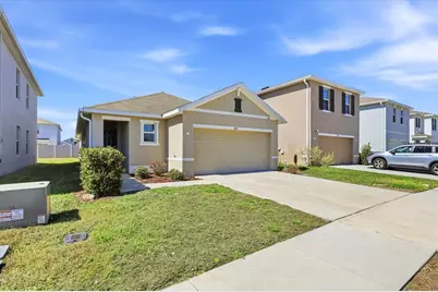 2901 Maiden Grass Isle, Wesley Chapel, FL 33543 - Photo 2