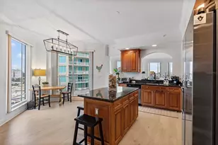 100 Beach Dr NE, Saint Petersburg, FL 33701 - Photo 4
