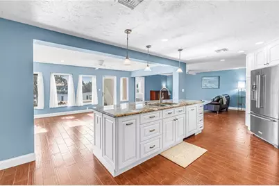 1964 Massachusetts Avenue NE, Saint Petersburg, FL 33703 - Photo 12