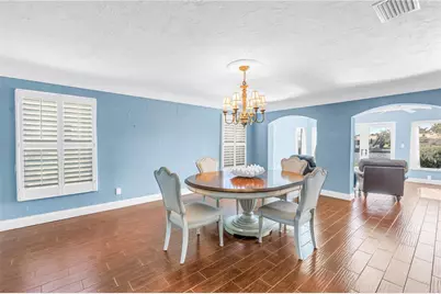 1964 Massachusetts Avenue NE, Saint Petersburg, FL 33703 - Photo 6