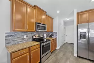 1504 Trailwater St, Ruskin, FL 33570 - Photo 14