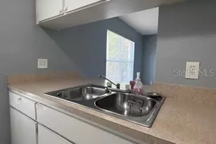 8425 Camden St, Tampa, FL 33614 - Photo 4