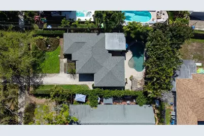 218 Appian Way NE, Saint Petersburg, FL 33704 - Photo 10