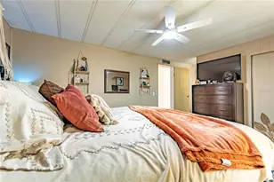 39437 Elgin Dr, Zephyrhills, FL 33542 - Photo 36