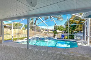 5708 Erhardt Dr, Riverview, FL 33578 - Photo 16