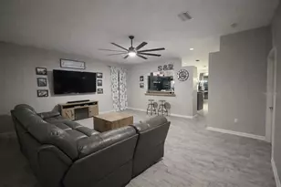 11006 Newbridge Dr, Riverview, FL 33579 - Photo 16