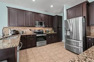 10618 Hatteras Dr, Tampa, FL 33615 - Photo 16