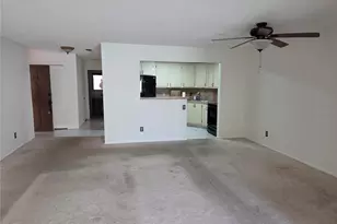 115 Aspen Cir, Seminole, FL 33777 - Photo 8