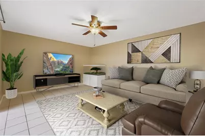 15202 W Pond Woods Drive, Tampa, FL 33618 - Photo 4