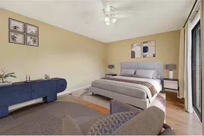 15202 W Pond Woods Drive, Tampa, FL 33618 - Photo 16