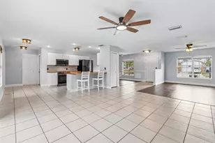 4009 Orangefield Pl, Valrico, FL 33596 - Photo 14