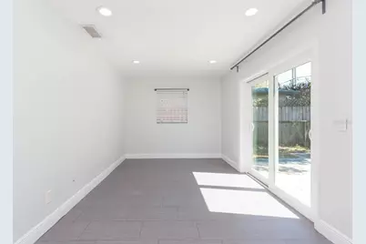 2307 Lincoln Court, Brandon, FL 33510 - Photo 14