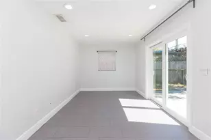 2307 Lincoln Ct, Brandon, FL 33510 - Photo 14