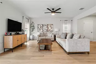 136 Piave St, Haines City, FL 33844 - Photo 4