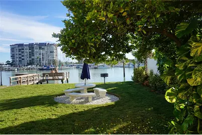 9715 Harrell Avenue #14, Treasure Island, FL 33706 - Photo 18