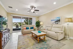 4913 Marble Springs Cir, Wimauma, FL 33598 - Photo 8