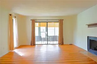 13152 Village Chase Cir, Tampa, FL 33618 - Photo 6