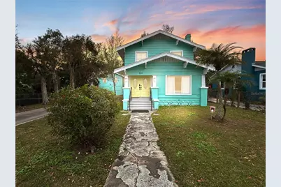 626 37th Avenue S, Saint Petersburg, FL 33705 - Photo 1
