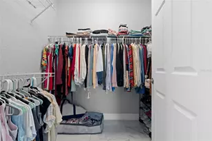 4333 Bayside Village Dr, Tampa, FL 33615 - Photo 10