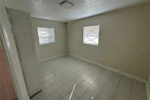 4305 E Henry Ave, Tampa, FL 33610 - Photo 18