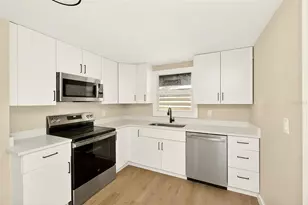 3005 Cord St, Tampa, FL 33605 - Photo 8