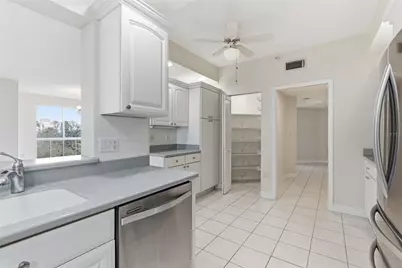 4750 Dolphin Cay Lane S #408, Saint Petersburg, FL 33711 - Photo 24