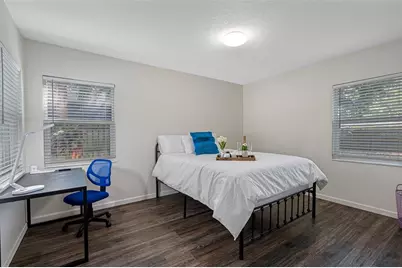 1303 E Norfolk Street, Tampa, FL 33604 - Photo 10