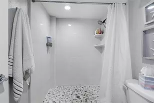 17400 Gulf Blvd, Redington Shores, FL 33708 - Photo 22