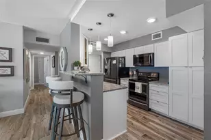 17400 Gulf Blvd, Redington Shores, FL 33708 - Photo 10