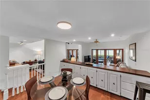 4508 Rolling Green Ln, Tampa, FL 33618 - Photo 22