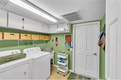 4508 Rolling Green Lane #0, Tampa, FL 33618 - Photo 8