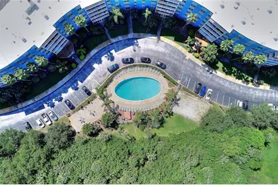 3315 58th Avenue S #513, Saint Petersburg, FL 33712 - Photo 2